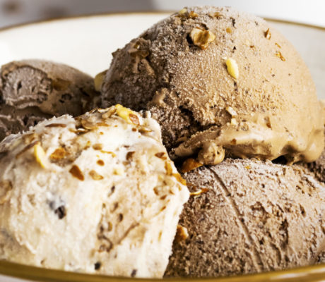 Helado de Chocolate, Café Bombón y Vainilla