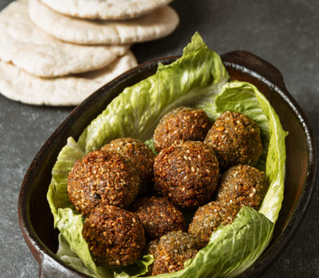 Falafel de Lentejas y Espinacas con Sésamo tostado