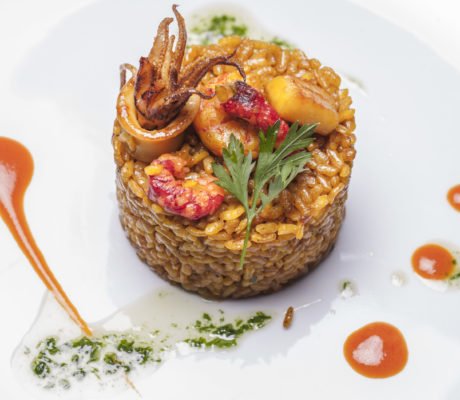 Paella Valenciana de Marisco emplatada