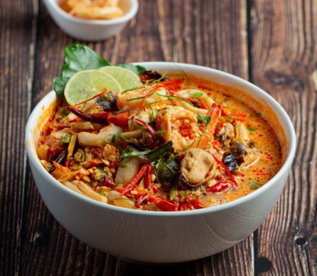 Sopa Tailandesa Tom Yun Kung con Mejillones en Escabeche