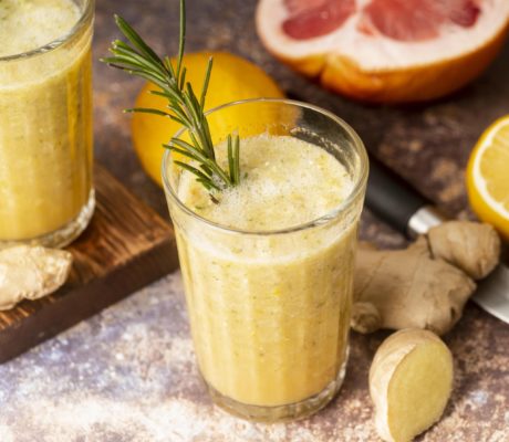 Infusión fría de Limón, Romero, Jengibre y Miel