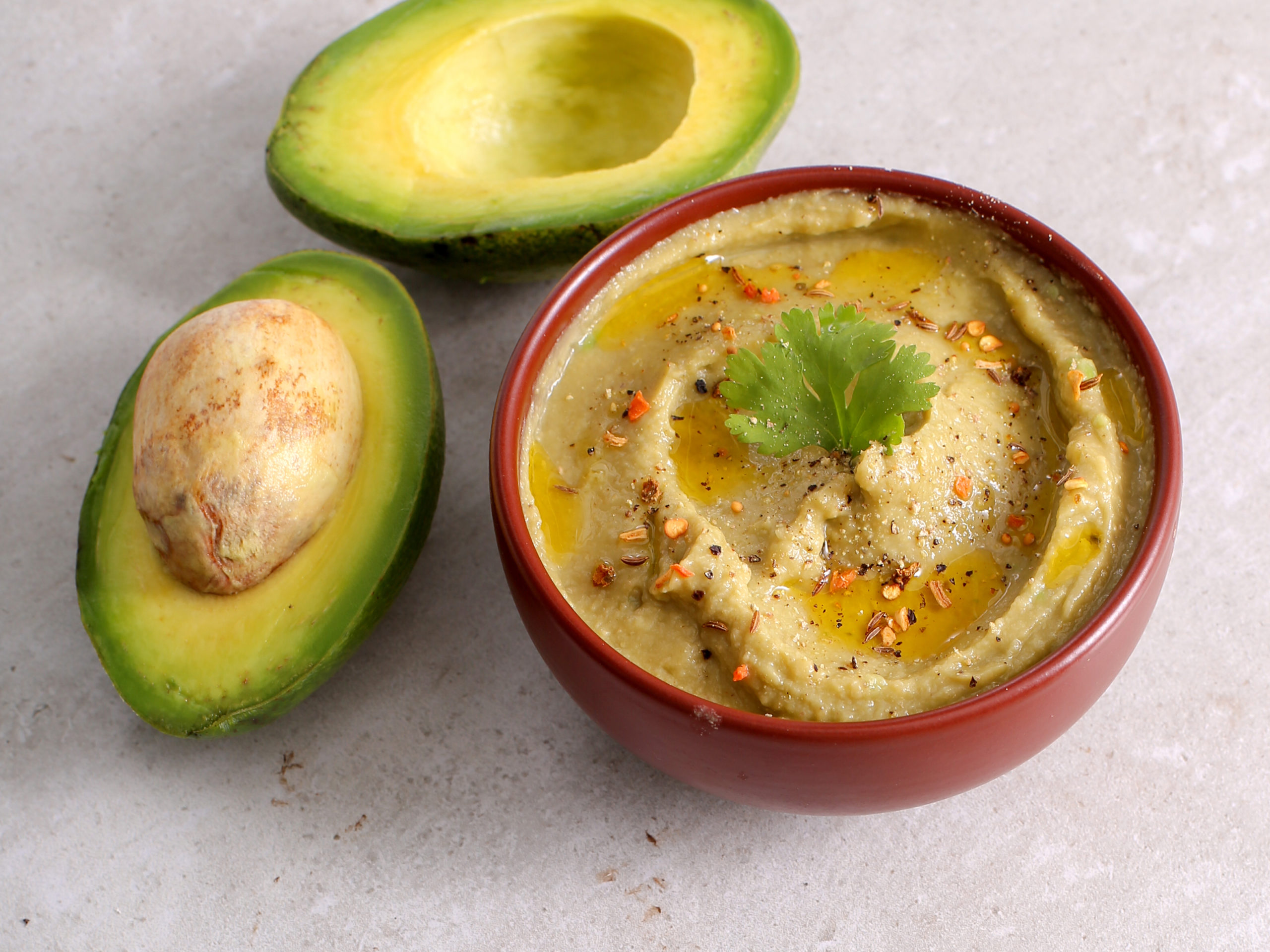 Hummus de Aguacate y Pistachos 