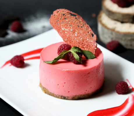 Tarta de Queso, Fresa y Frambuesa y su Crujiente