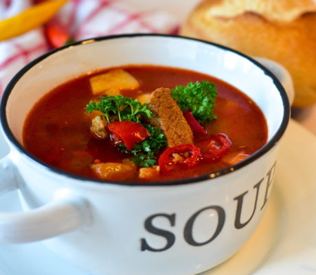 Goulash de Ternera con Piquillos