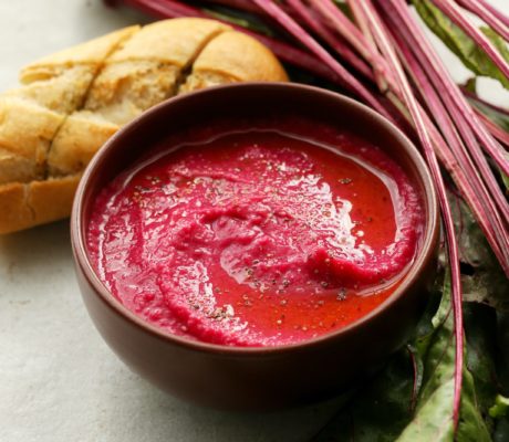 Hummus de Remolacha y Granada