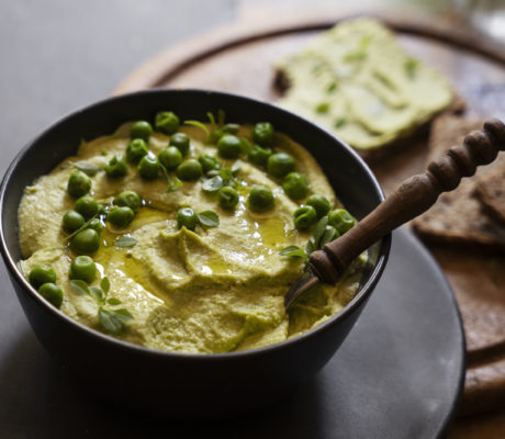 Hummus de Guisantes con Menta y Albahaca