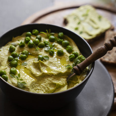 Hummus de Guisantes con Menta y Albahaca