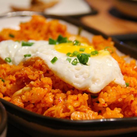 Arroz Kimchi con Huevo frito