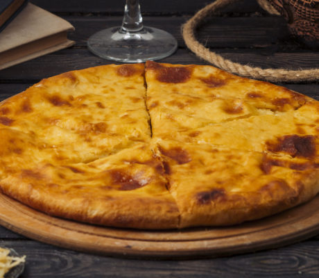 Pan de Patata Alioli rellena de Queso