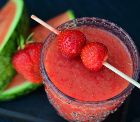 Cocktail batido de Sandía y Fresas