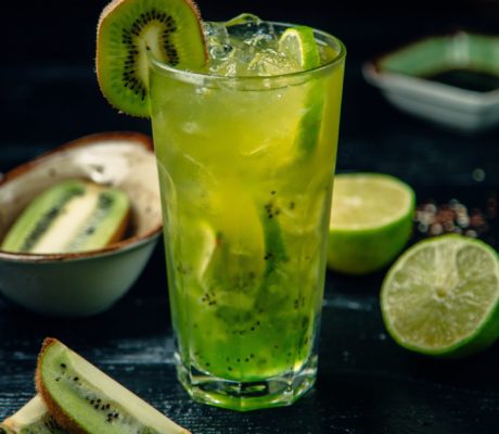 Cóctel Lima Limón y Kiwi