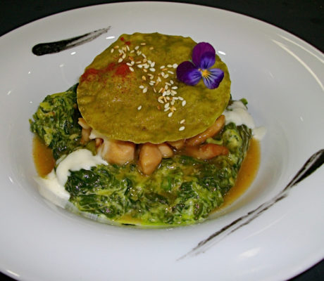 Espinacas a la Crema con Pollo Lima Limón, Ali oli de Piña express y crujiente de Pistacho