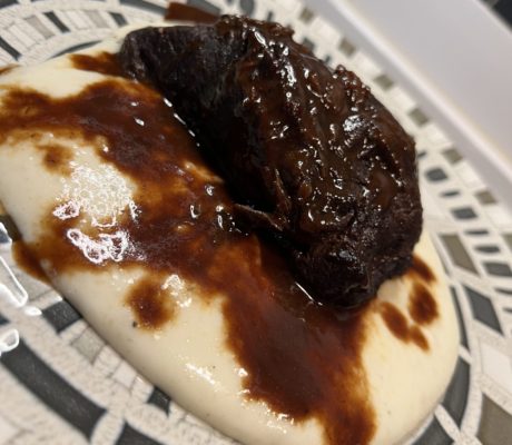 Carrillera de Ternera con Parmentier de Patata