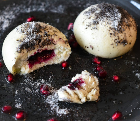 Bollitos rellenos de Crema de Frutas Rojas y Yogur griego