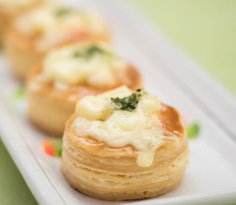 Mini Bocados de Setas con Bacon y Gambas