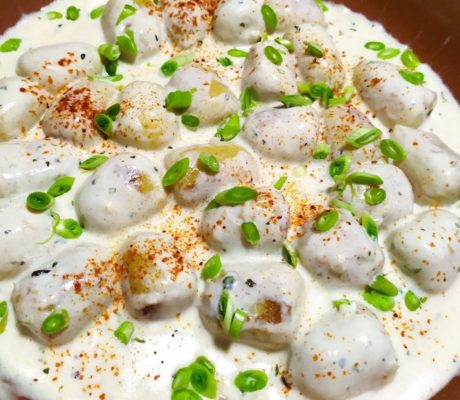 Gnocchi Rellenos de Tomate y Albahaca en Salsa de Parmesano y Trufa