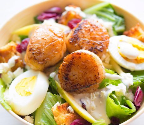 Ensalada de Vieiras con Gambas Cia.