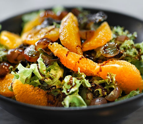 Ensalada Cítrica con Vinagreta de Gazpacho