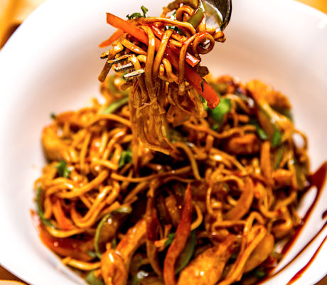 Noodles con Pollo y Verduras