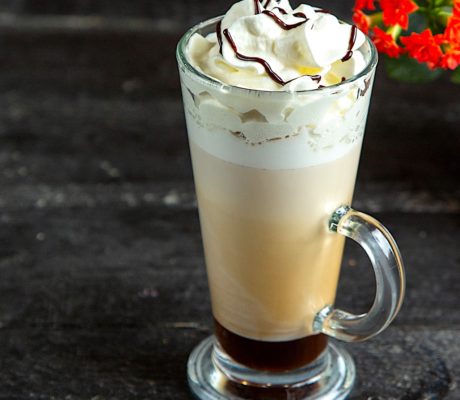 Café Latte con Chocolate Blanco