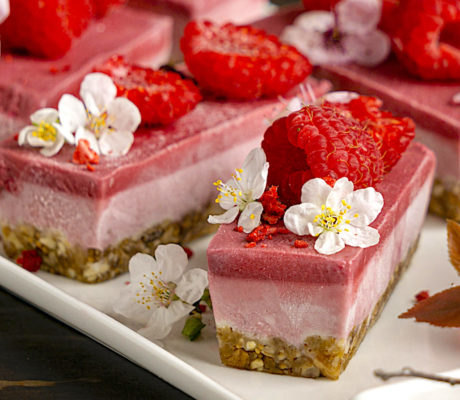 Cheesecake de Frutos rojos con cobertura Rubí