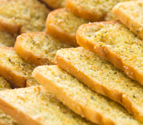 Pan de Maíz y Finas Hierbas