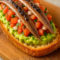 Tosta con Guacamole, Pico de gallo, Anchoas y Aceite de Aceituna Negra