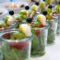 Ensalada en Vaso con Brocheta Caprese y Aceite de Albahaca & Menta