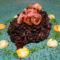 Arroz Negro con Chipirones, Bacon y Alioli de Yuzu