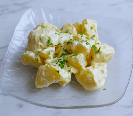 Patatas con Alioli Cremosa