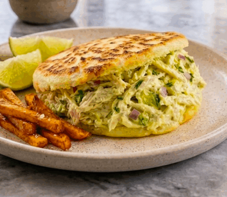 Arepa Reina Pepiada