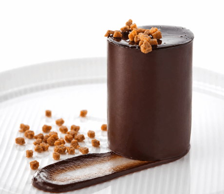 Mousse de Chocolate y Caramelo Salado con Glaseado Brillante