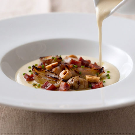 Vichyssoise de Pera con su Guarnición