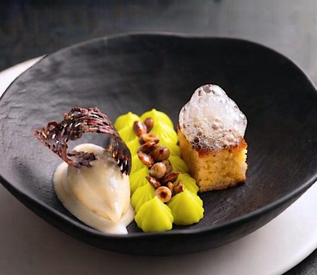 Aceite de Oliva en Ganache y Bizcocho con Helado de Miel