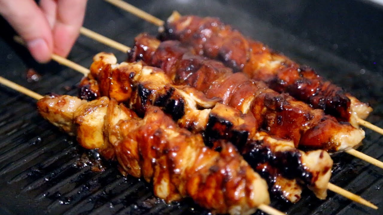 Pollo Thai en Brocheta a la Parrilla con Sobrasada y Chimichurri Pollo Thai en Brocheta a la Parrilla con Sobrasada y Chimichurri